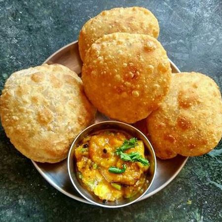 Picture for category Poori Dum Aloo